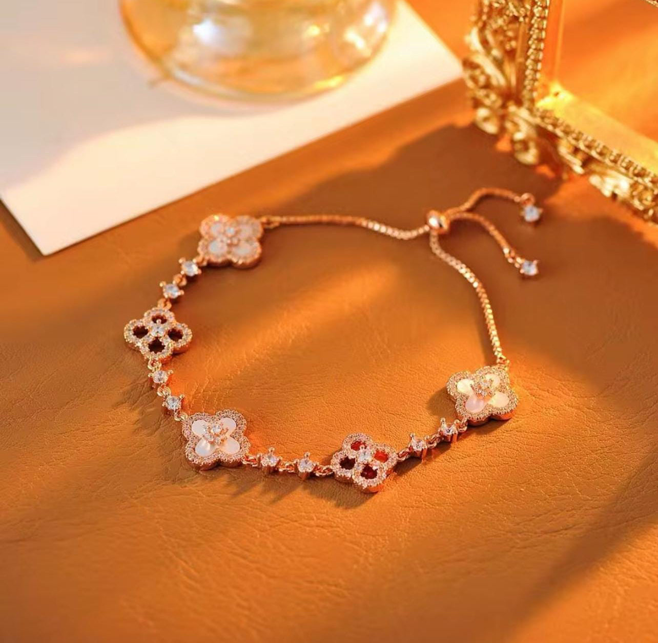 Pearl Essence Clover Bracelet for Women